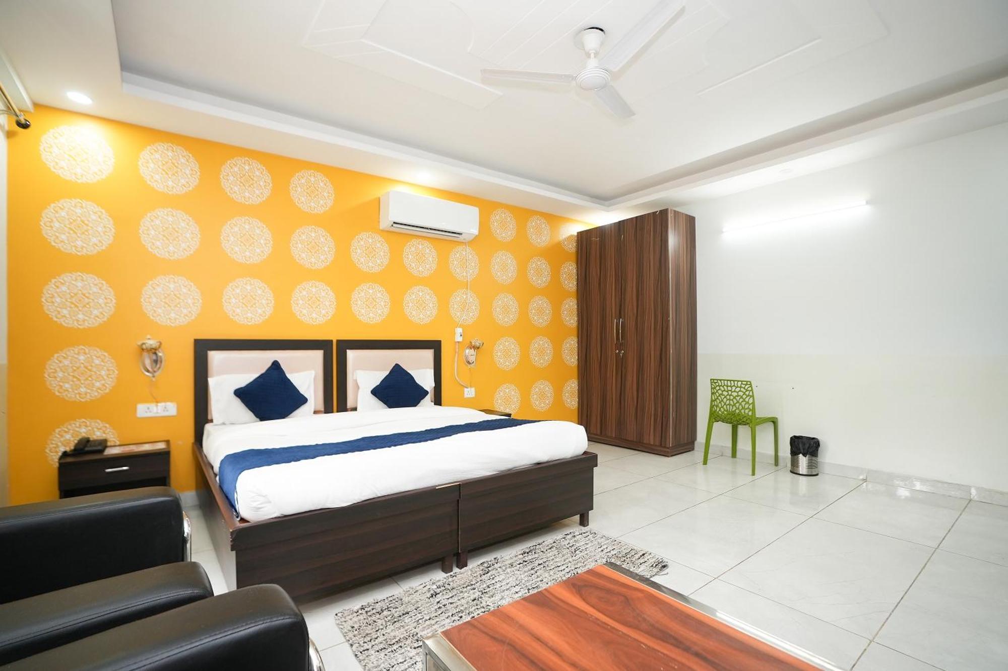 Tanvi Premium Residency Near Artemis Hospital, Gurugram Ξενοδοχείο Γκουργκάον Εξωτερικό φωτογραφία
