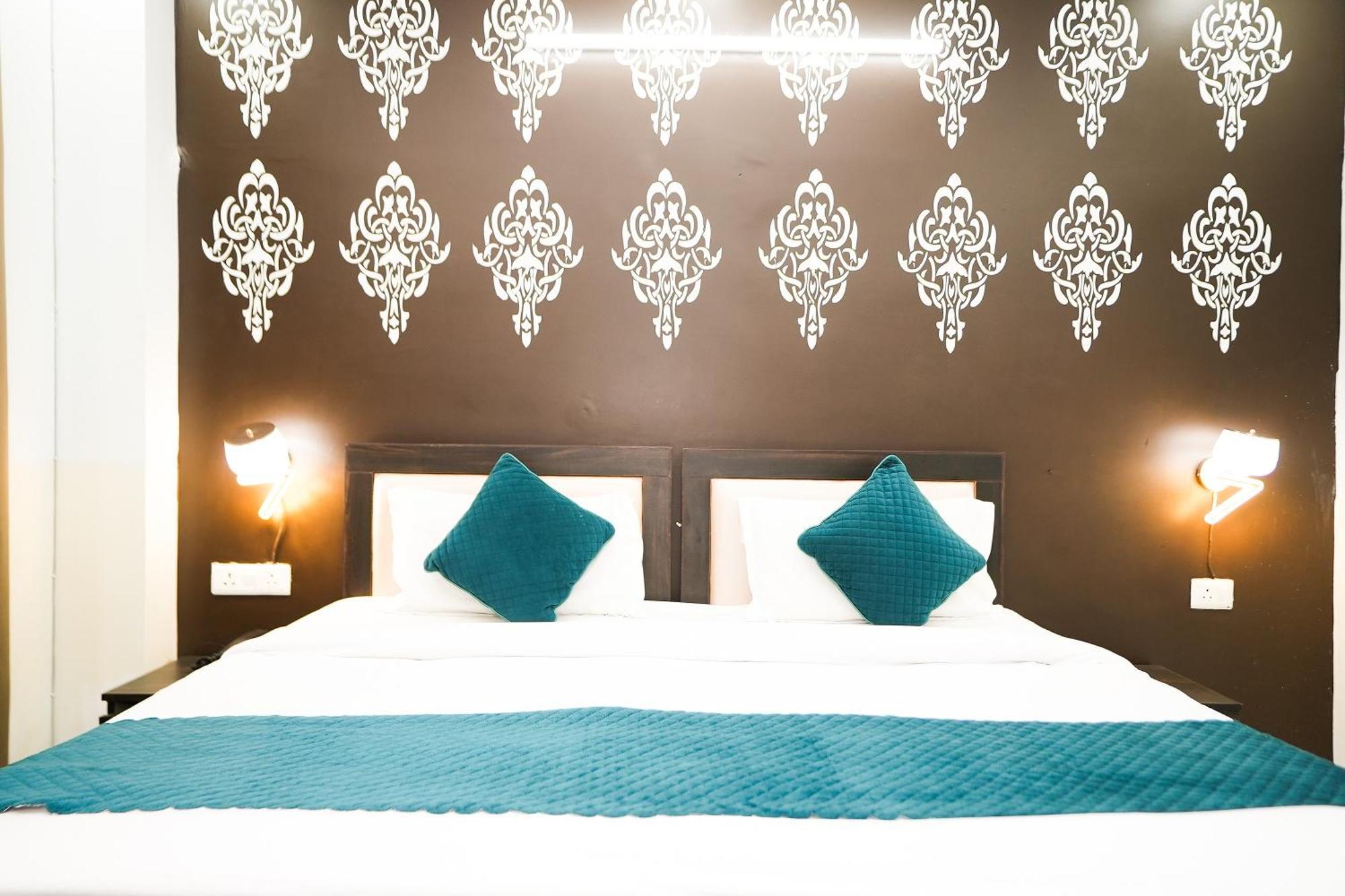 Tanvi Premium Residency Near Artemis Hospital, Gurugram Ξενοδοχείο Γκουργκάον Εξωτερικό φωτογραφία
