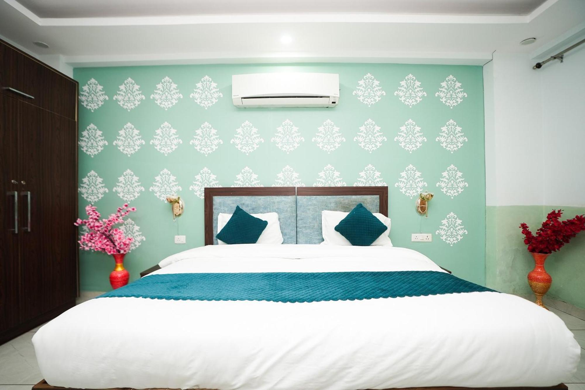 Tanvi Premium Residency Near Artemis Hospital, Gurugram Ξενοδοχείο Γκουργκάον Εξωτερικό φωτογραφία