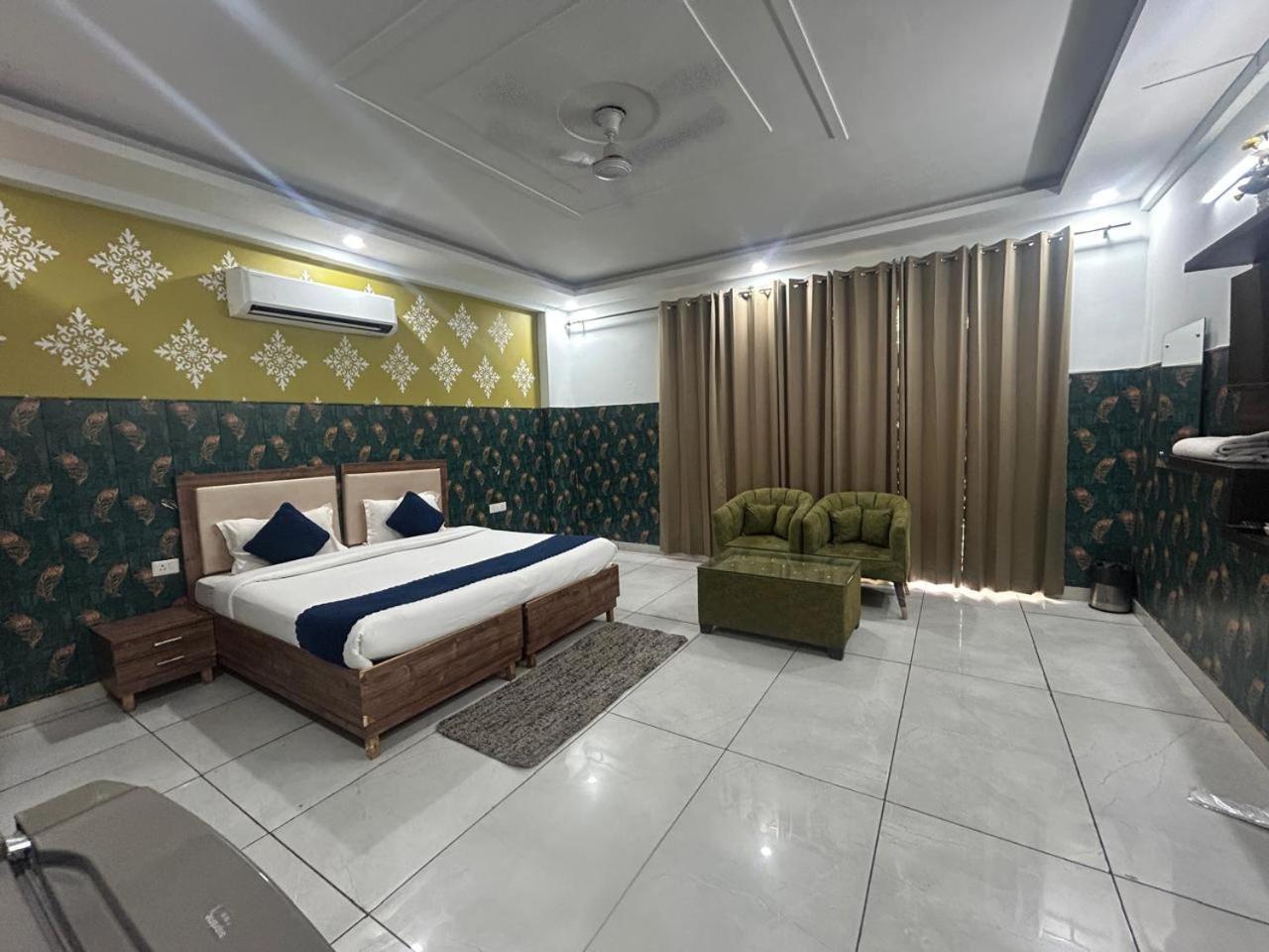 Tanvi Premium Residency Near Artemis Hospital, Gurugram Ξενοδοχείο Γκουργκάον Εξωτερικό φωτογραφία