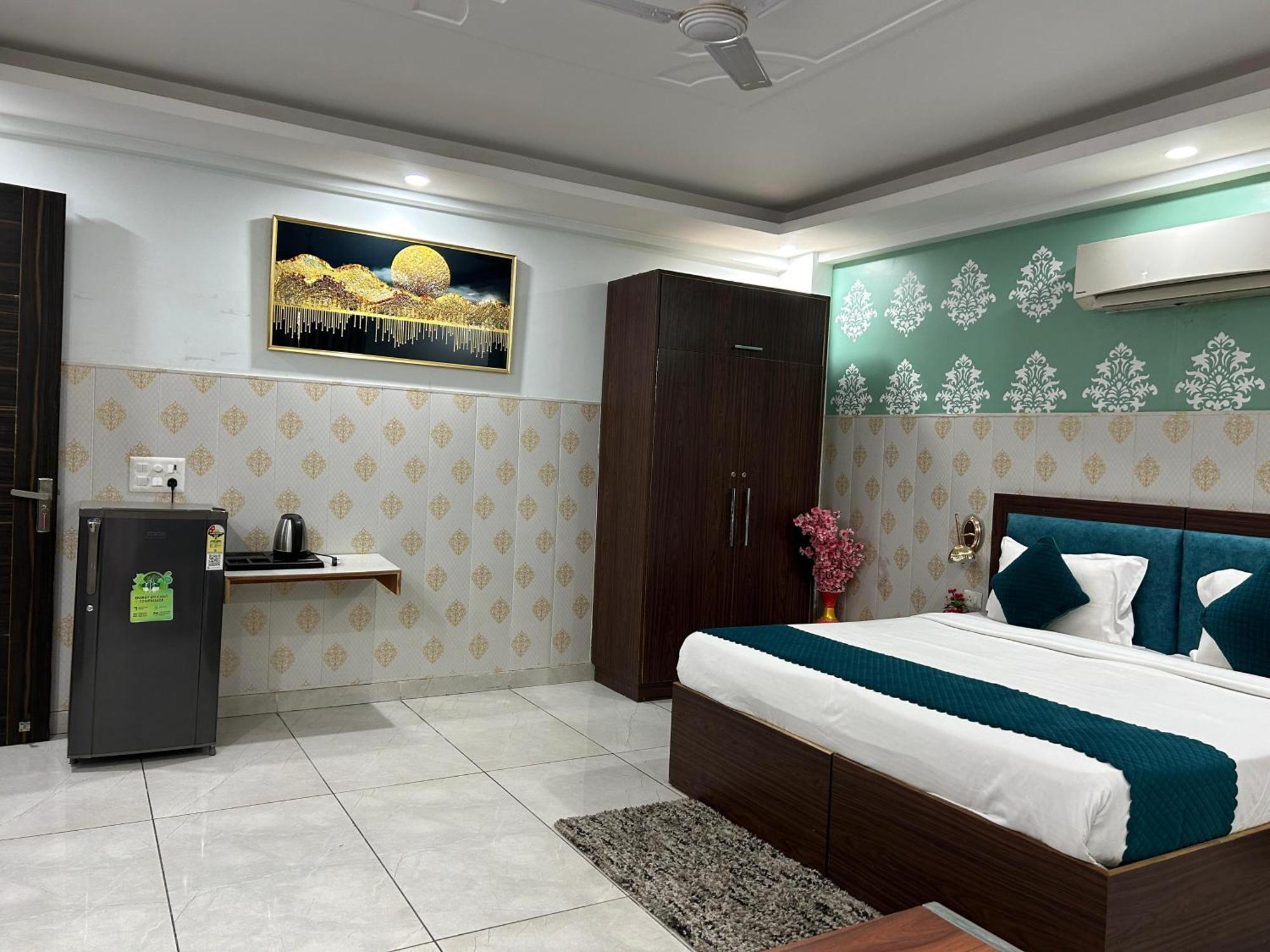Tanvi Premium Residency Near Artemis Hospital, Gurugram Ξενοδοχείο Γκουργκάον Εξωτερικό φωτογραφία
